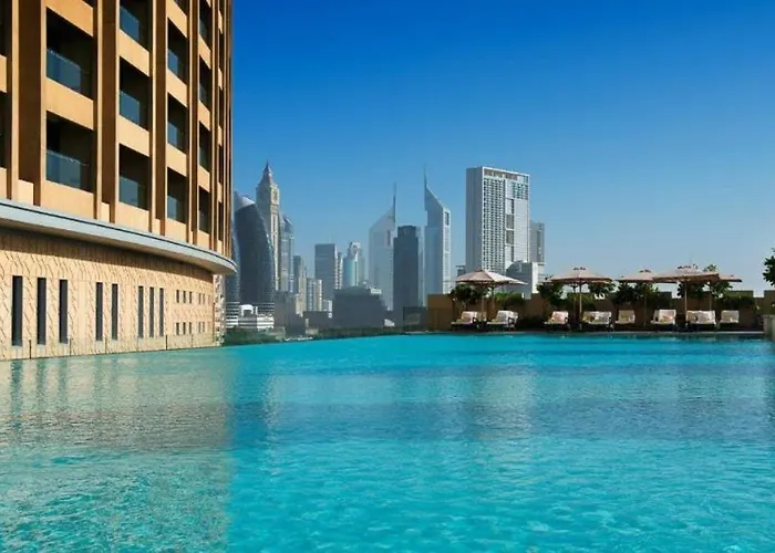 Four Apple Emaar Fashion Avenue Studio